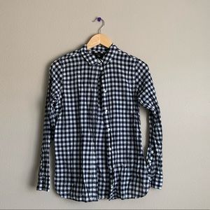 Blue gingham button up